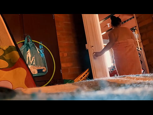 ❤️ דודי הולך אחרי למקלחת, הוא מזיין אותי בזמן שאני מתקלח. ️❌ סופר-סקס בפורנו iw.mouthporn.ru ❌❤