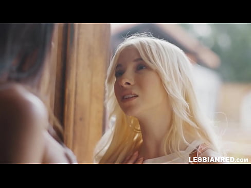 ❤️ הילדה חוזרת הביתה כמה חודשים לאחר מכן ובסופו של דבר אוכלת את הכוס של אמה החורגת ️❌ סופר-סקס בפורנו iw.mouthporn.ru ❌❤